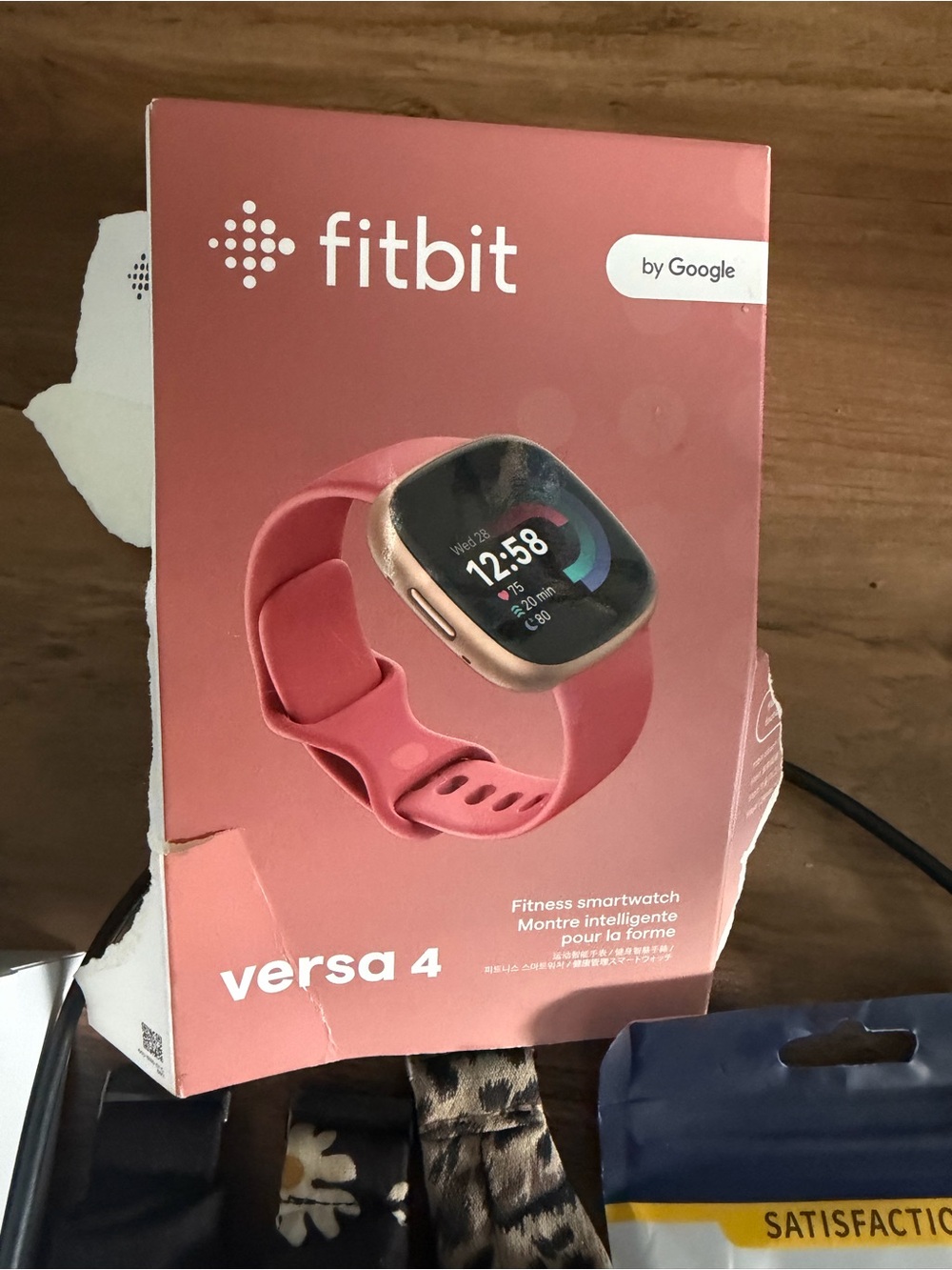 fitbit Versa 4 Pink Fitness Smartwatch with Pink Band and charger